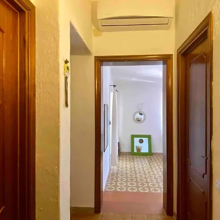 别墅 La Petra 坎尼吉翁